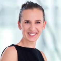Marta Dombi 